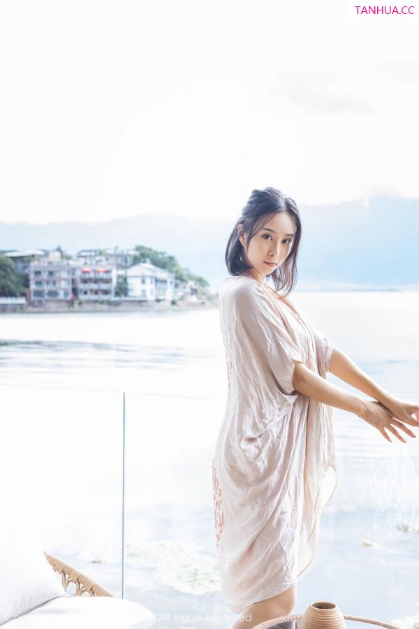 刘艺蕾  [XiuRen]高清写真图 2020.08.11 No.2426 蓝夏Akasha第2张图片